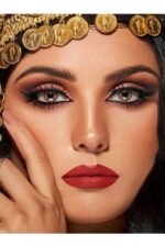 Single Shade Hazel Eye Sight Contact Lenses - Image 3